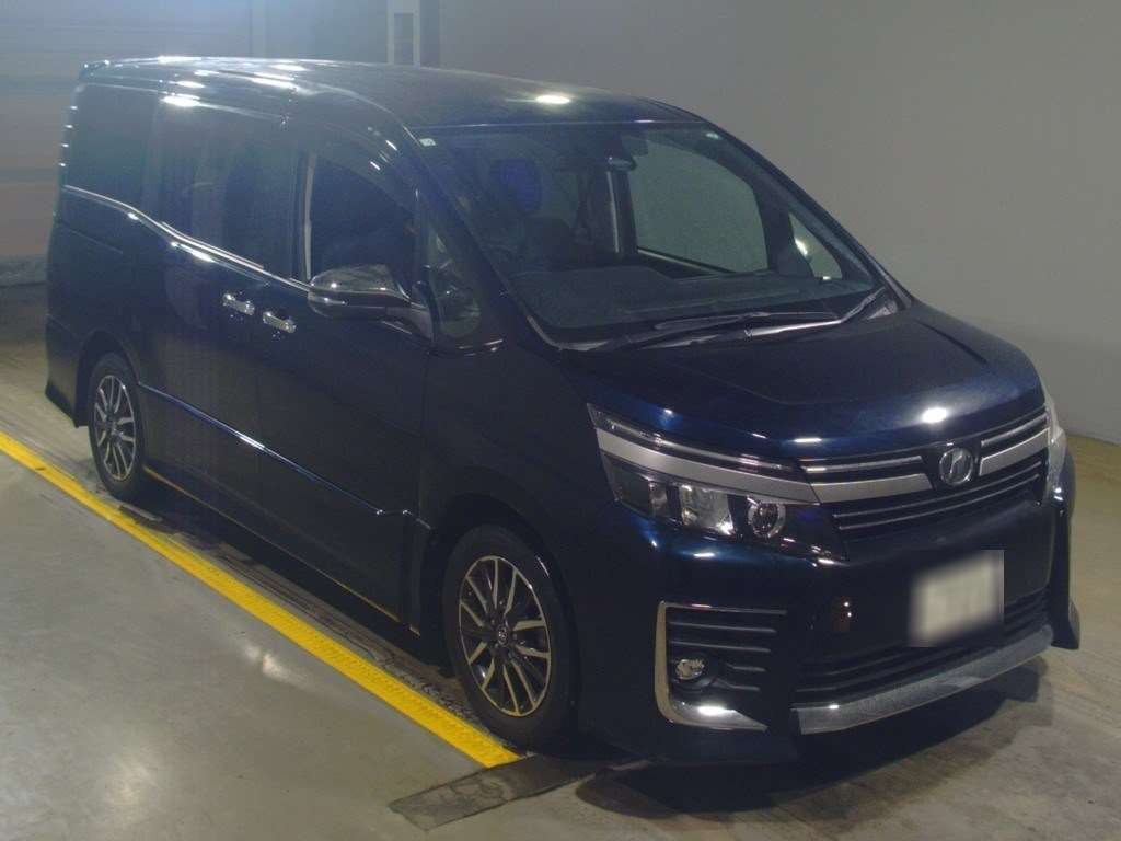 2016 Toyota Voxy ZRR80W[2]