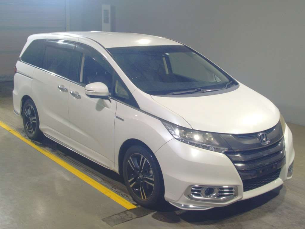 2016 Honda Odyssey Hybrid RC4[2]