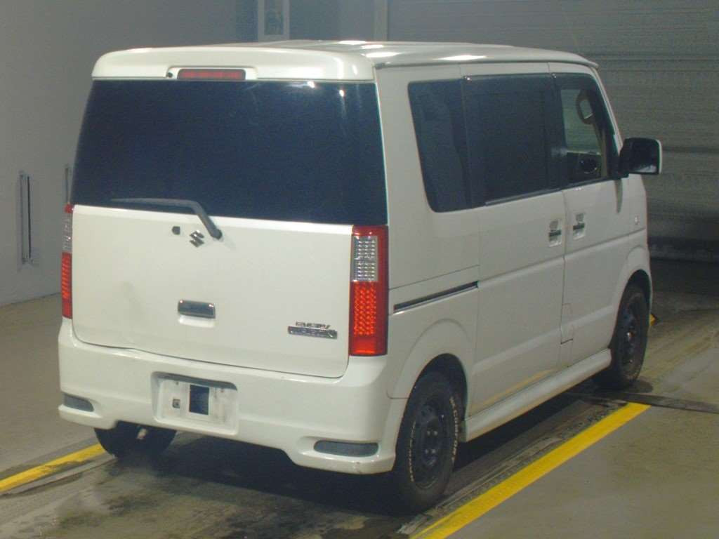 2010 Suzuki Every Wagon DA64W[1]