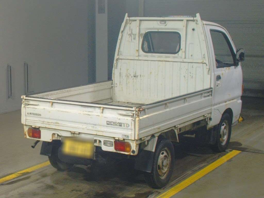 1995 Mitsubishi Minicab Truck U41T[1]