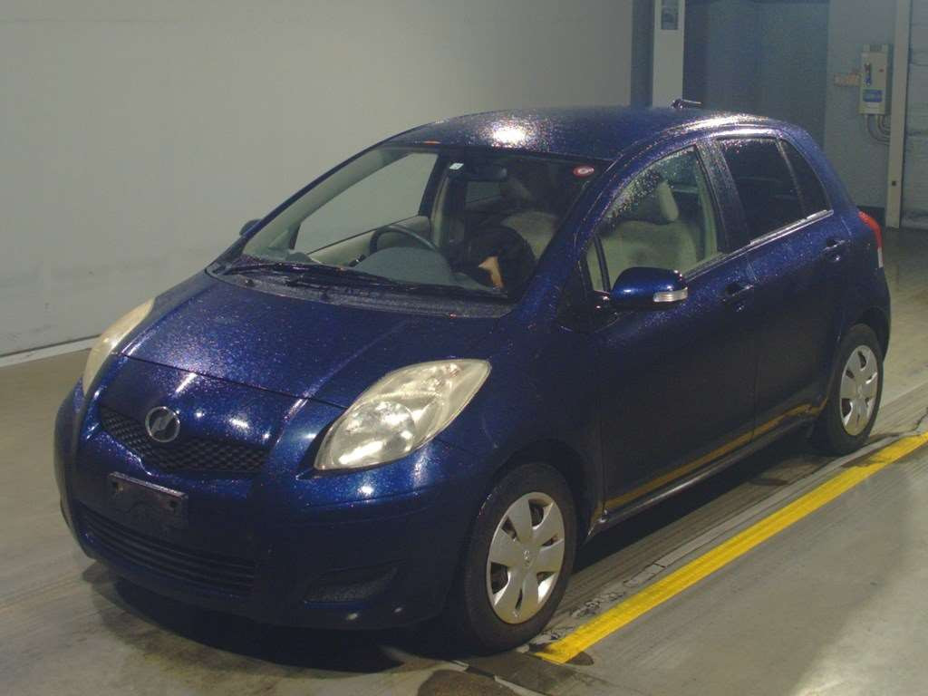 2008 Toyota Vitz SCP90[0]