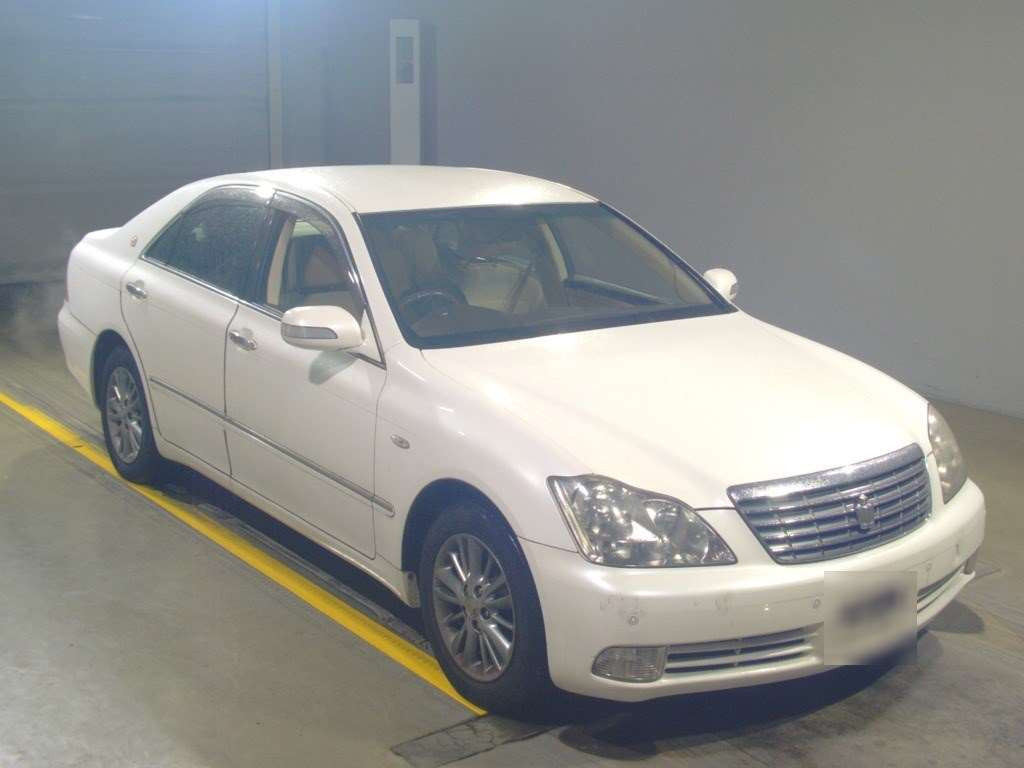 2007 Toyota Crown GRS180[2]