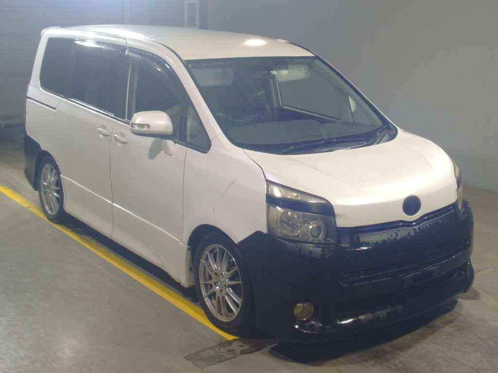 2007 Toyota Voxy ZRR70W[2]