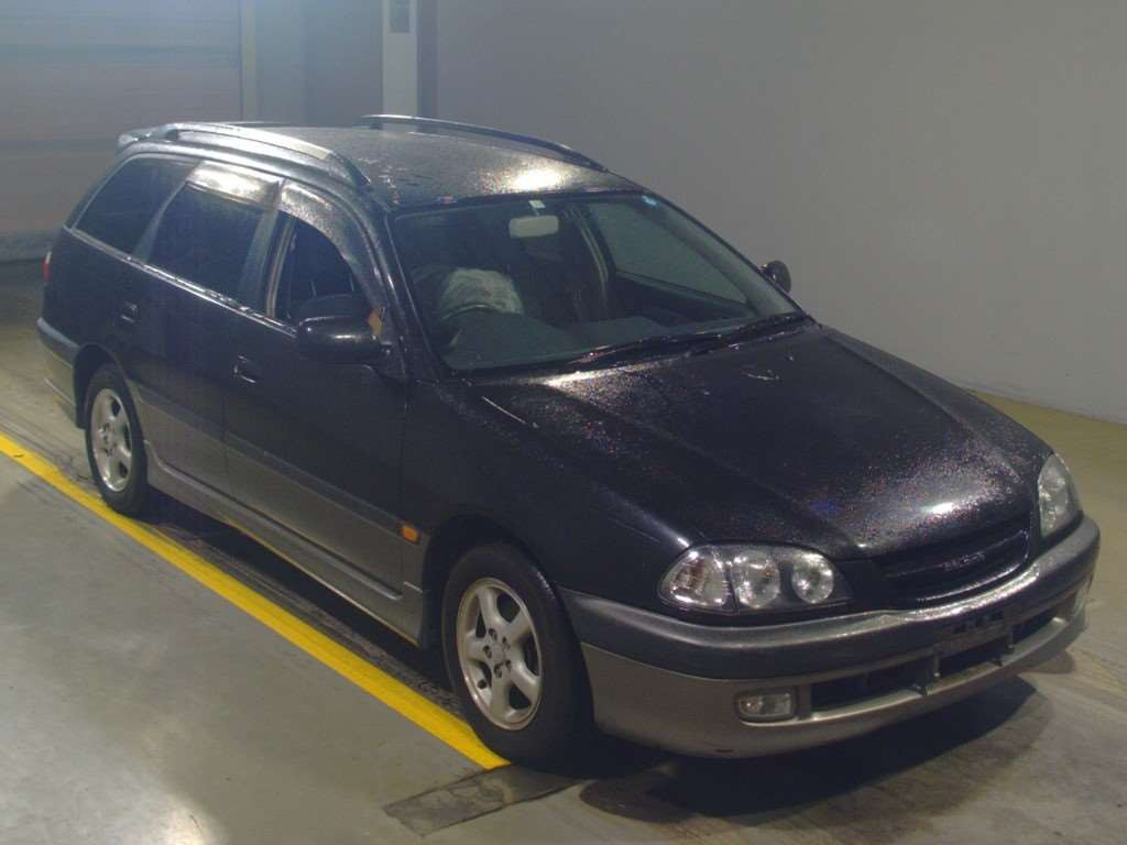 1999 Toyota Caldina ST210G[2]