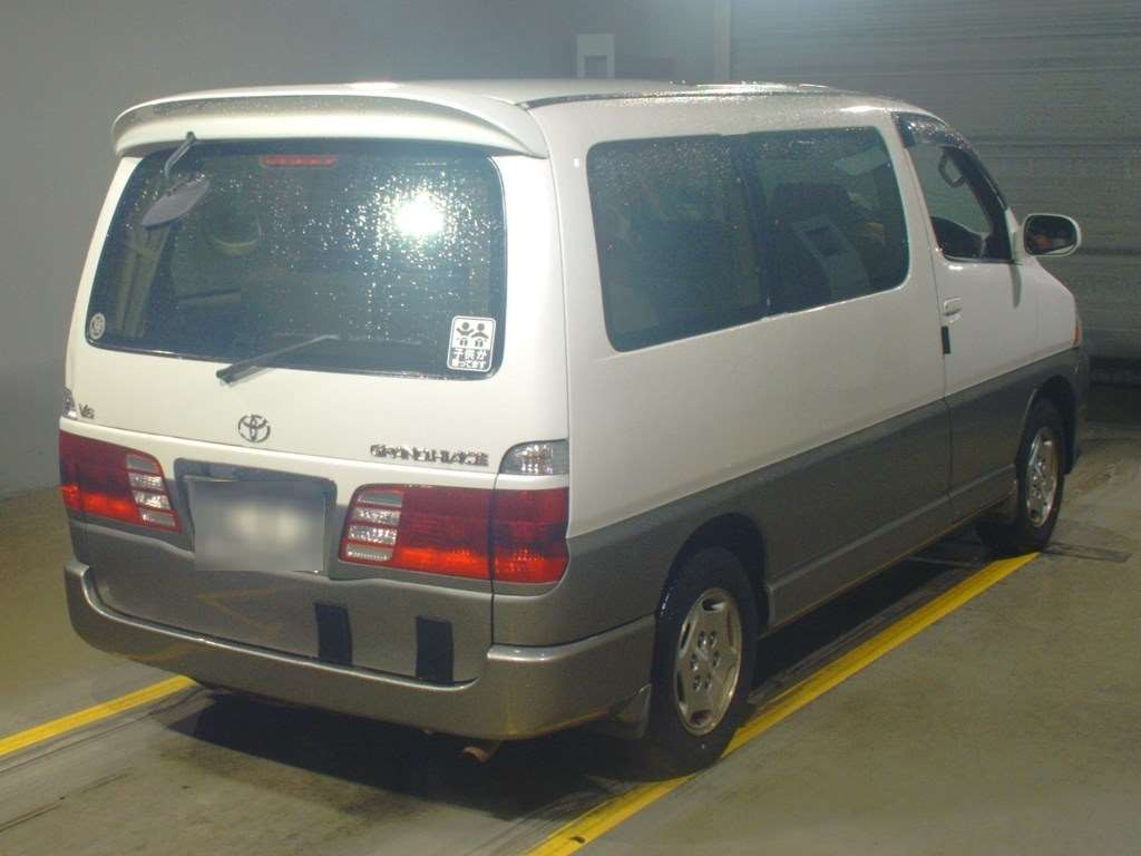 1999 Toyota Grand Hiace VCH10W[1]