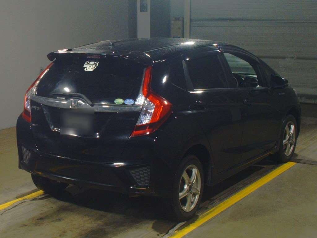 2016 Honda Fit Hybrid GP6[1]