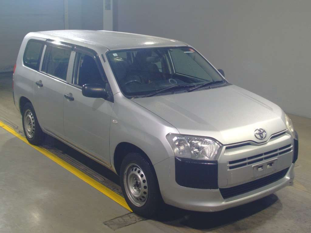 2014 Toyota Succeed NCP165V[2]