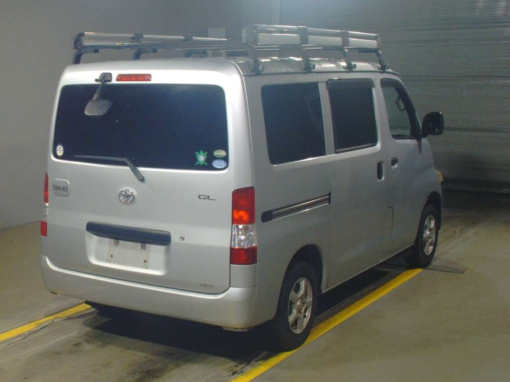 2016 Toyota Townace Van S402M[1]