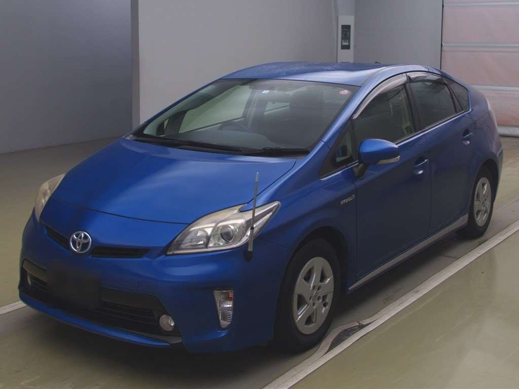 2013 Toyota Prius ZVW30[0]