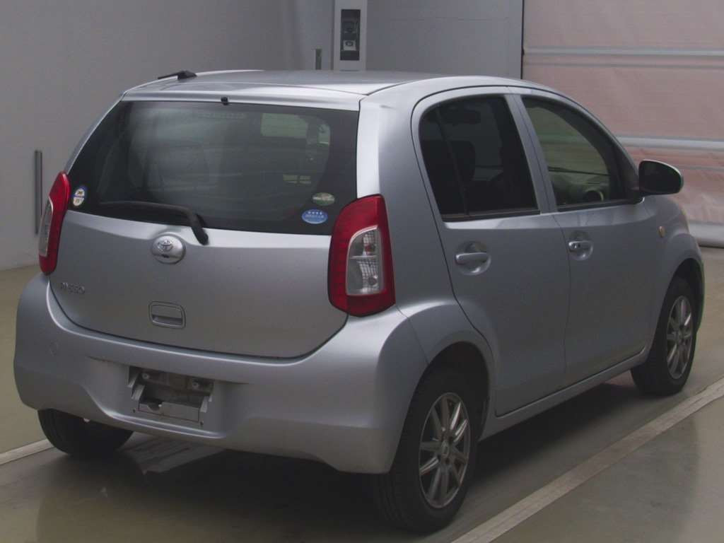 2016 Toyota Passo KGC30[1]