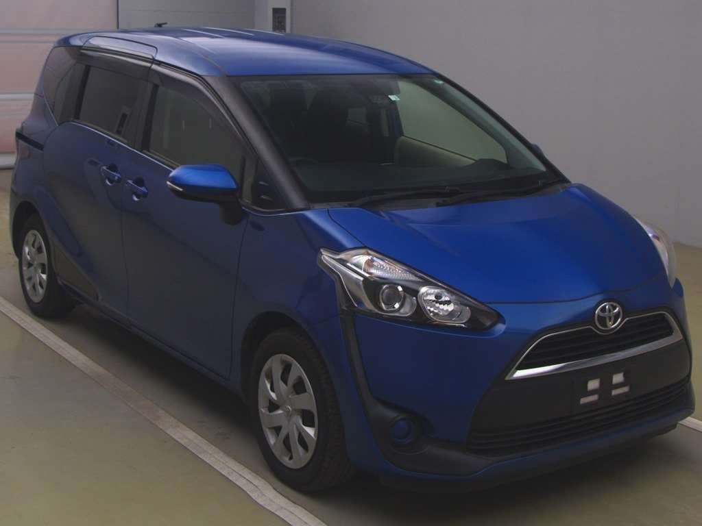 2016 Toyota Sienta NSP170G[2]