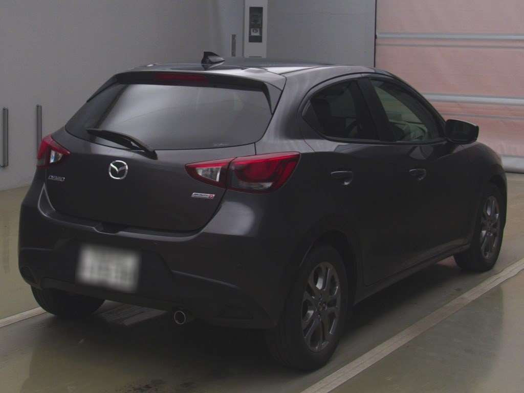 2017 Mazda Demio DJ5FS[1]