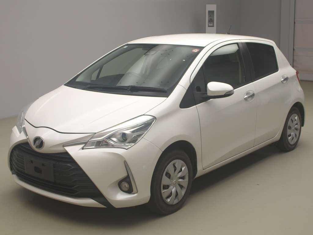 2019 Toyota Vitz KSP130[0]