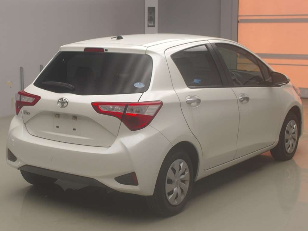 2019 Toyota Vitz KSP130[1]