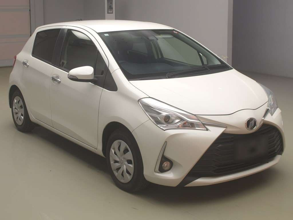 2019 Toyota Vitz KSP130[2]