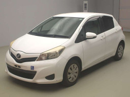 2011 Toyota Vitz