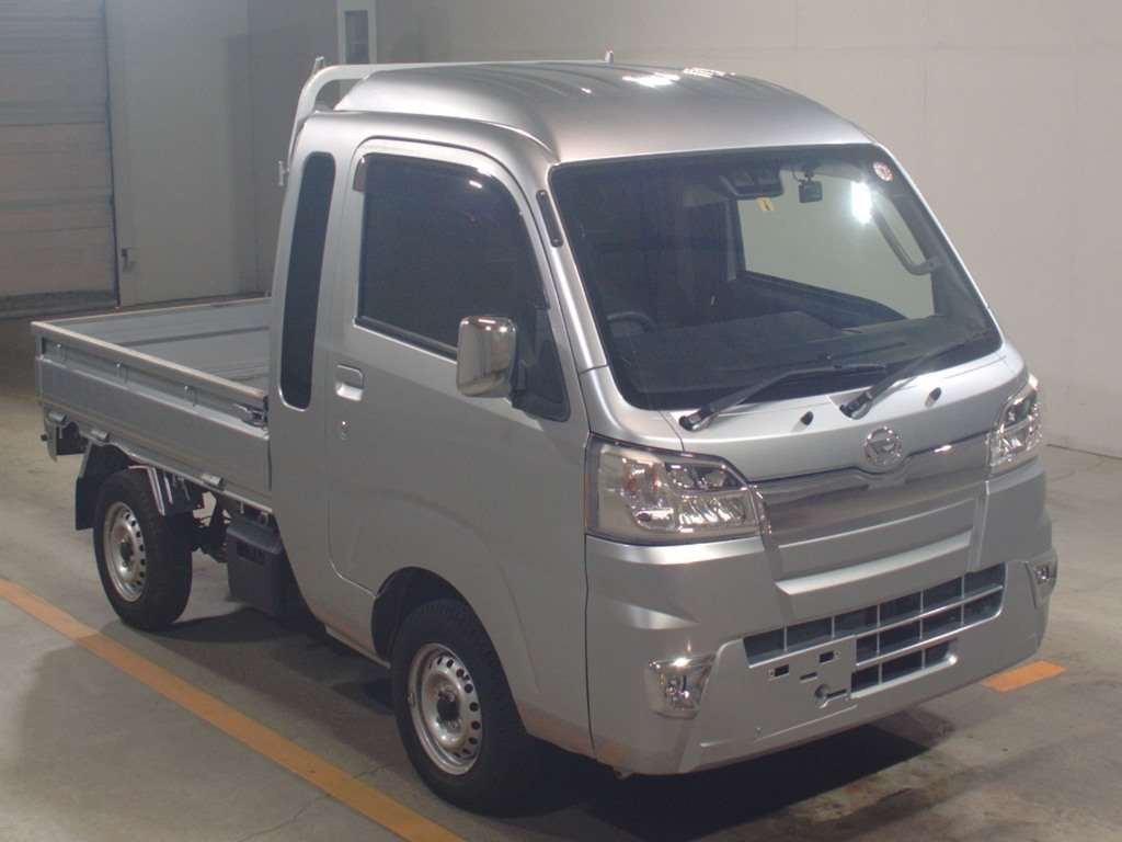 2018 Daihatsu Hijet Truck S510P[2]