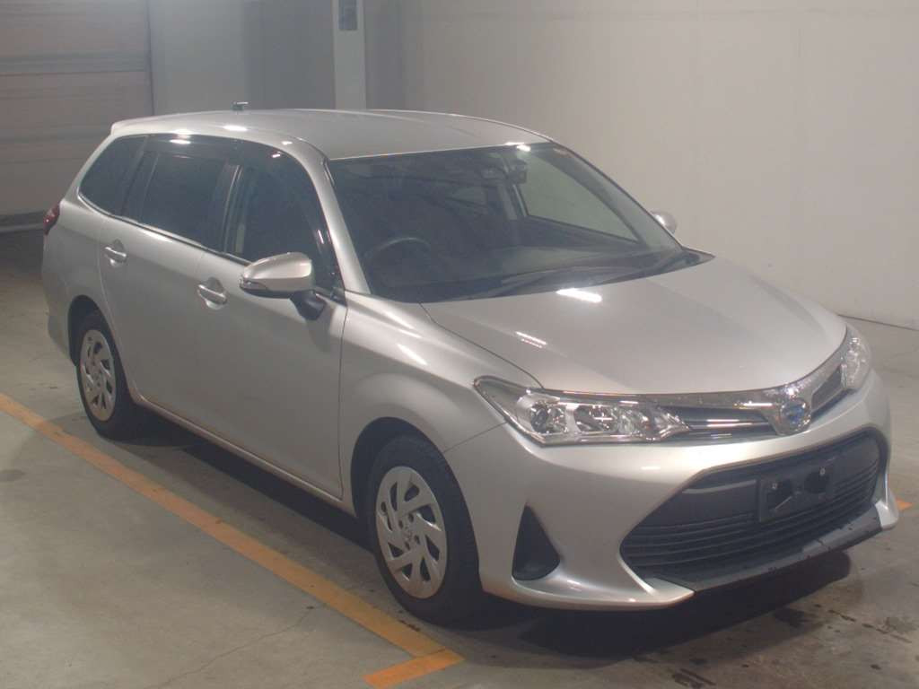 2021 Toyota Corolla Fielder NKE165G[2]