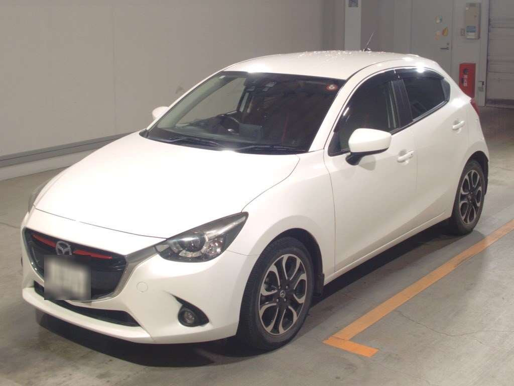 2014 Mazda Demio DJ5FS[0]