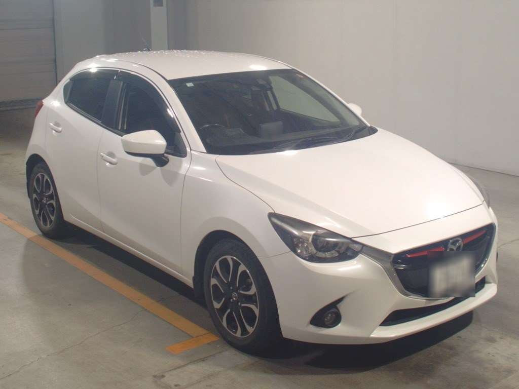 2014 Mazda Demio DJ5FS[2]