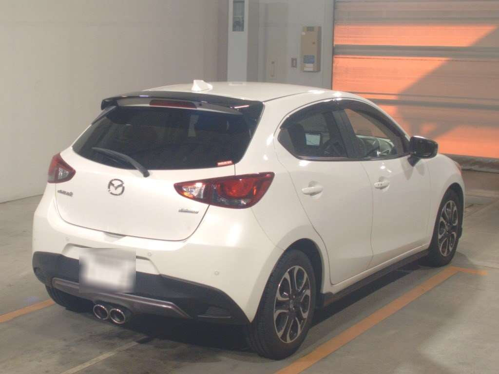 2014 Mazda Demio DJ5FS[1]