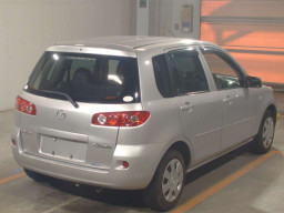 2005 Mazda Demio