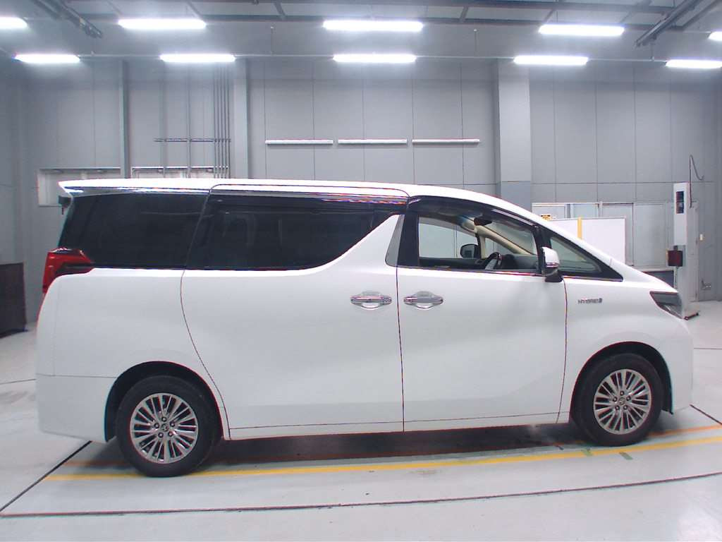 2018 Toyota Alphard Hybrid AYH30W[2]