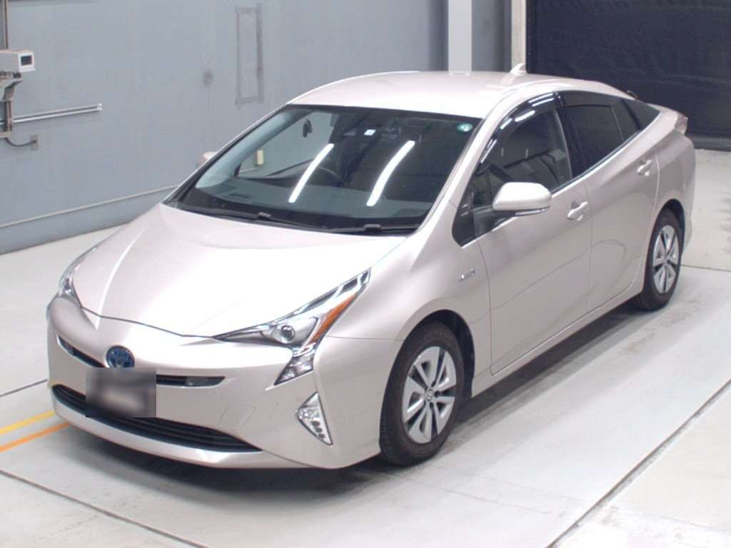 2016 Toyota Prius ZVW51[0]