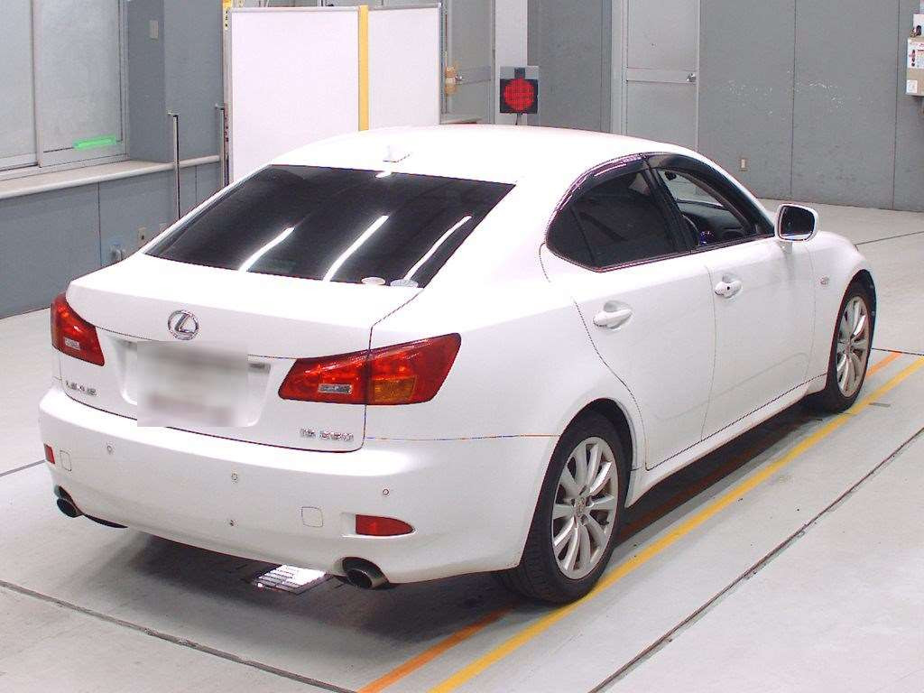 2008 Lexus IS GSE20[1]