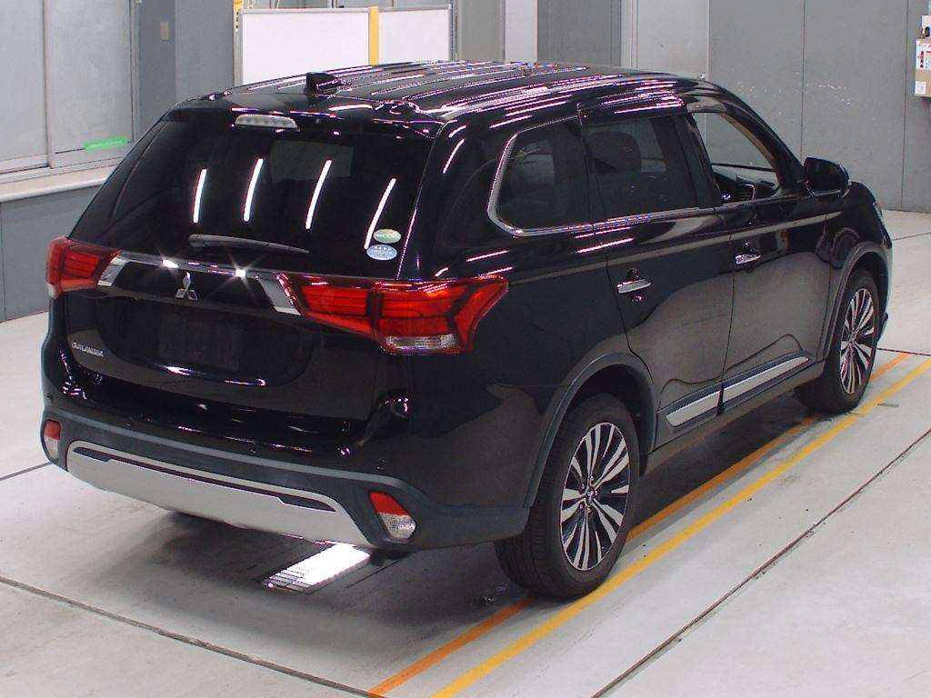 2018 Mitsubishi Outlander GF8W[1]