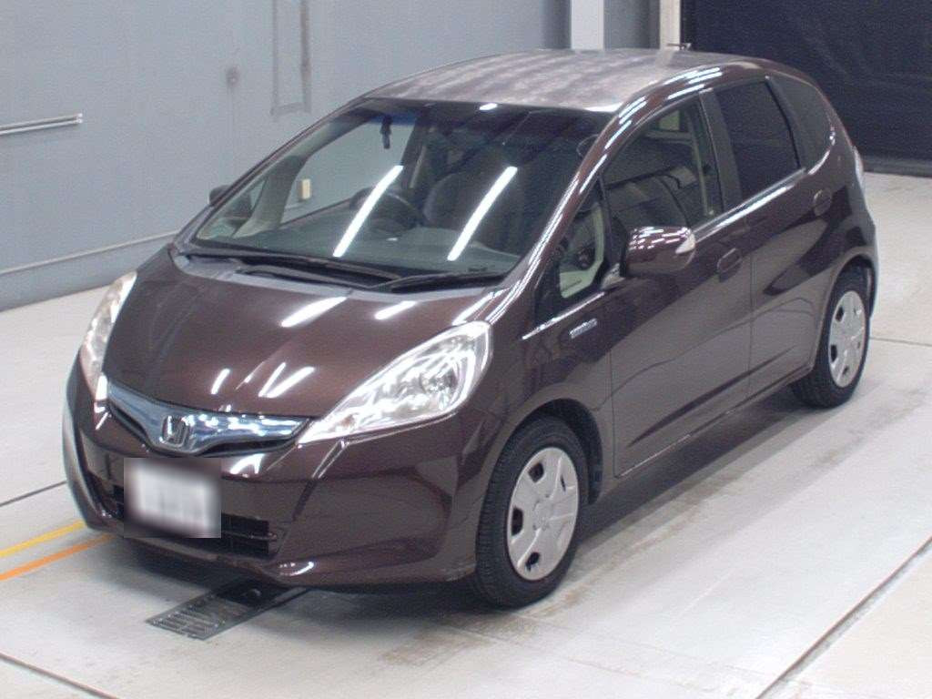 2013 Honda Fit Hybrid GP1[0]