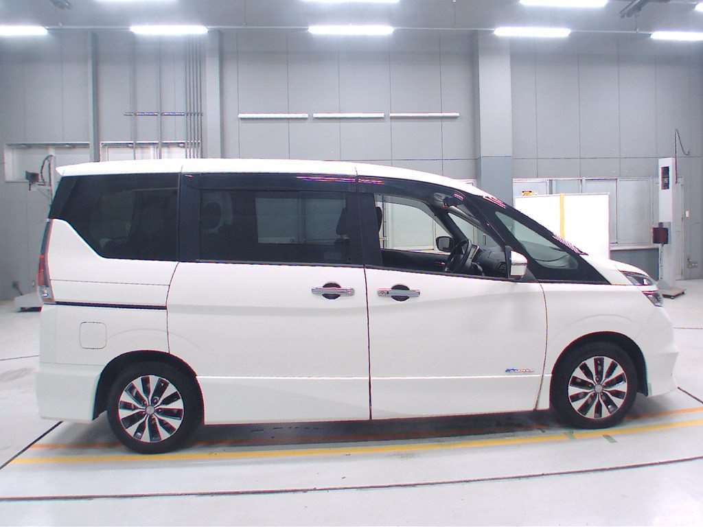 2017 Nissan Serena GFC27[2]