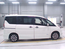 2017 Nissan Serena