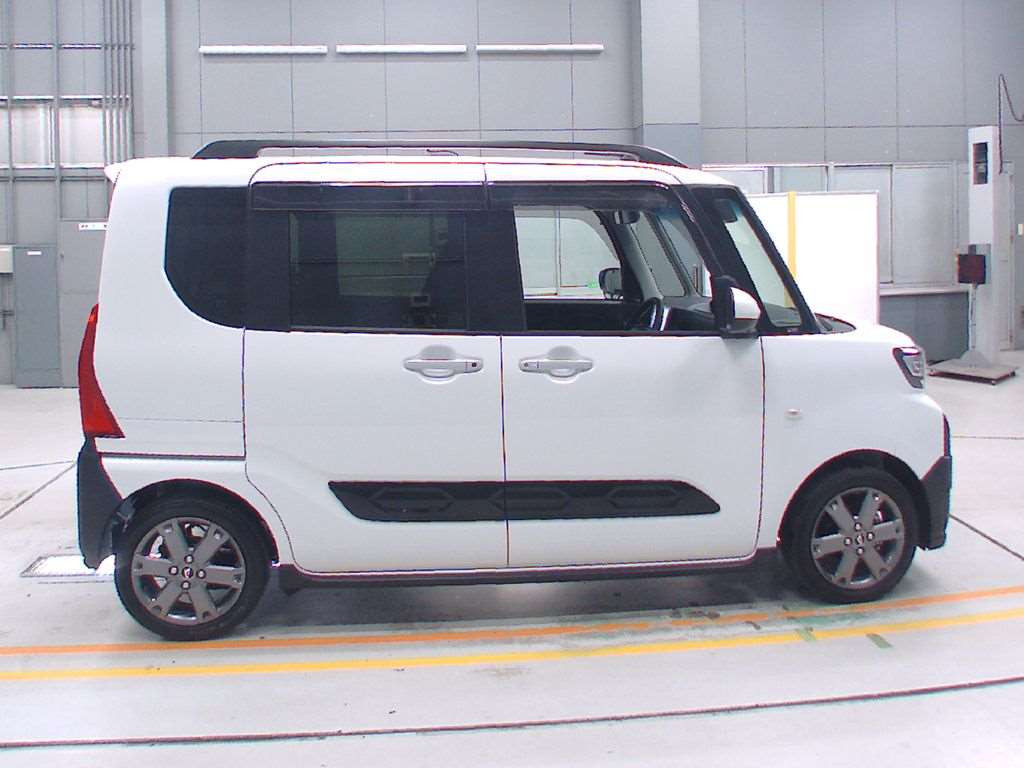 2022 Daihatsu Tanto LA650S[2]