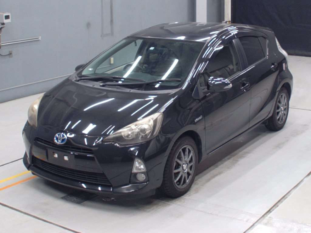 2012 Toyota Aqua NHP10[0]