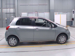 2009 Toyota Vitz