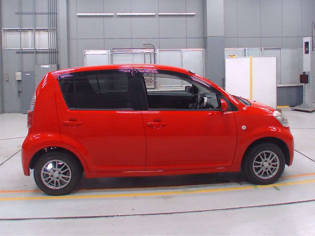 2009 Toyota Passo KGC10[2]