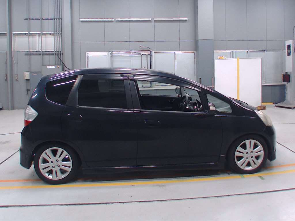 2007 Honda Fit GE8[2]