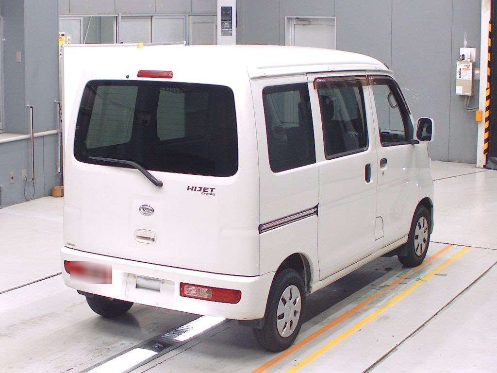 2015 Daihatsu Hijet Cargo S321V[1]