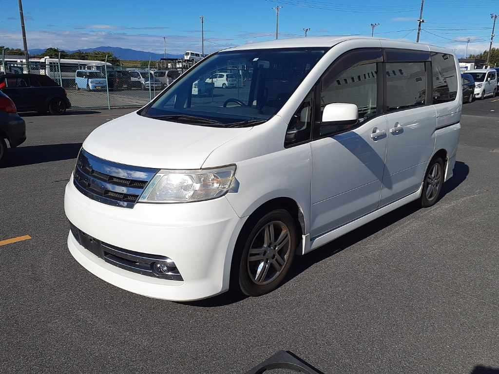 2006 Nissan Serena C25[0]