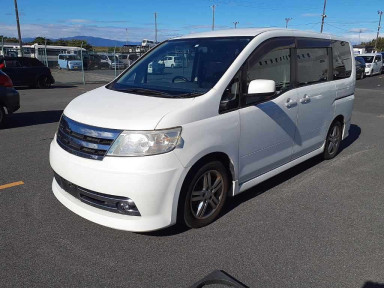 2006 Nissan Serena