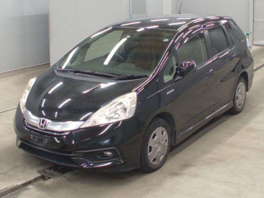 2013 Honda Fit Shuttle Hybrid