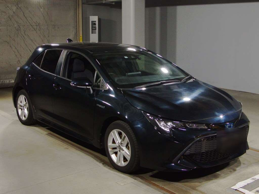 2019 Toyota Corolla Sports ZWE211H[2]