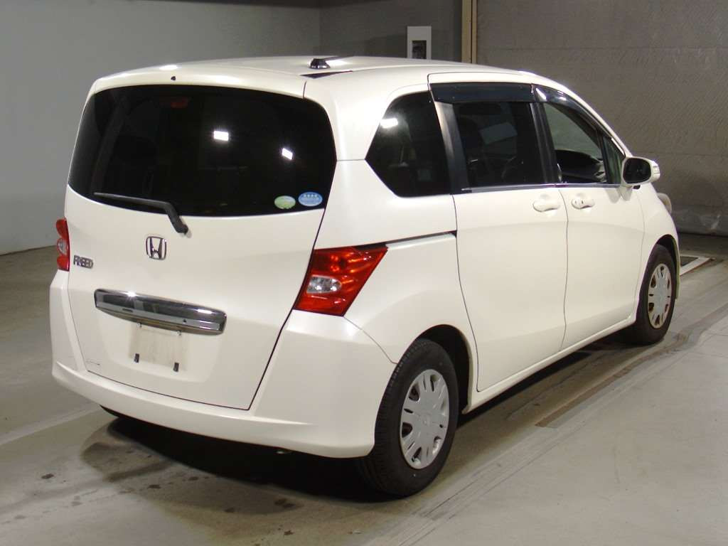 2009 Honda Freed GB3[1]