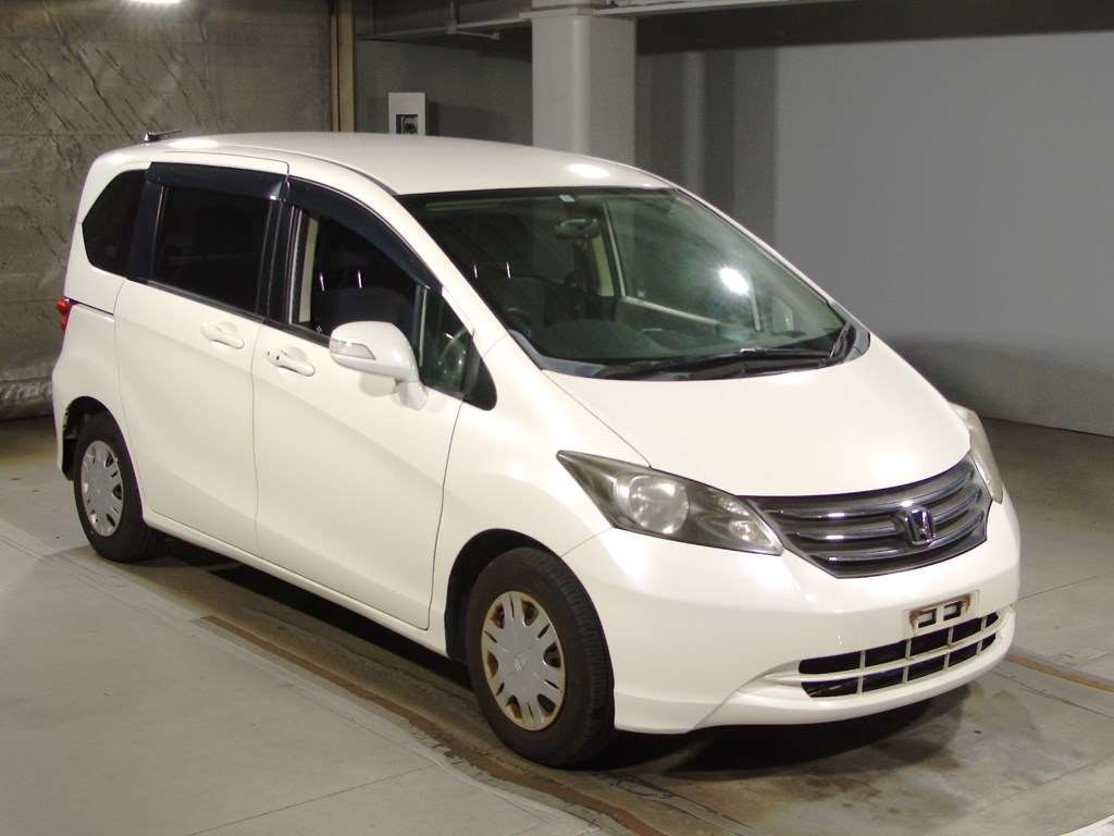 2009 Honda Freed GB3[2]