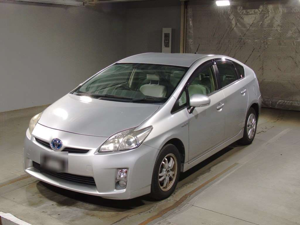 2010 Toyota Prius ZVW30[0]