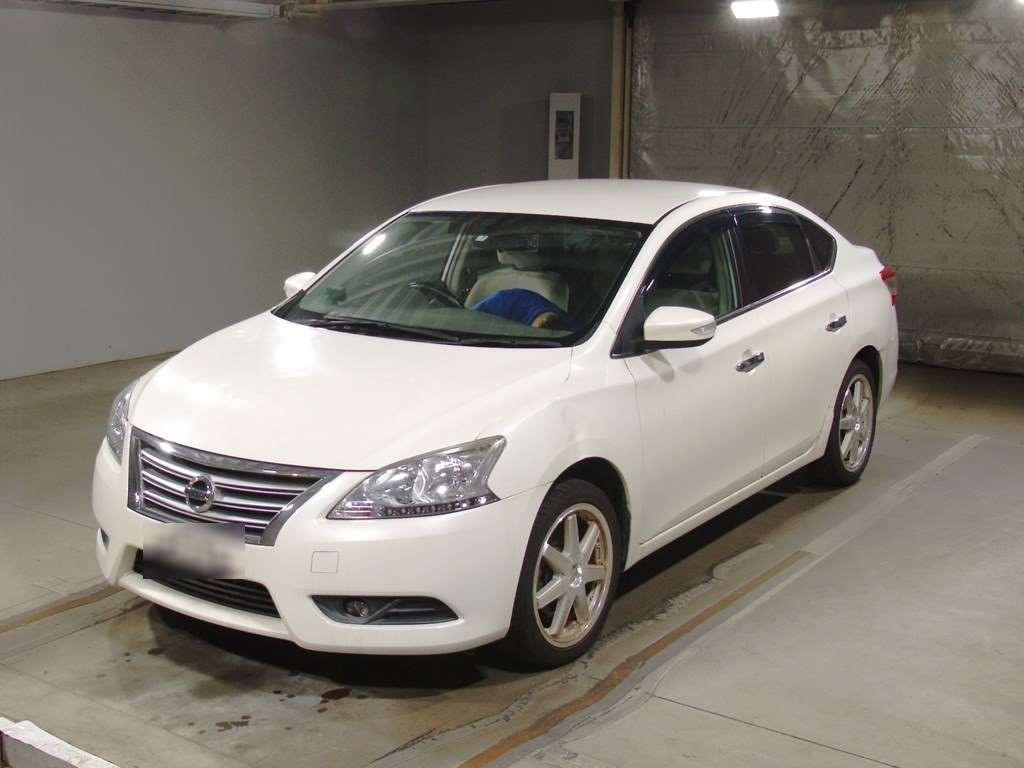 2015 Nissan SYLPHY TB17[0]