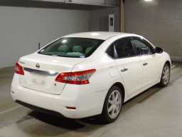 2015 Nissan SYLPHY