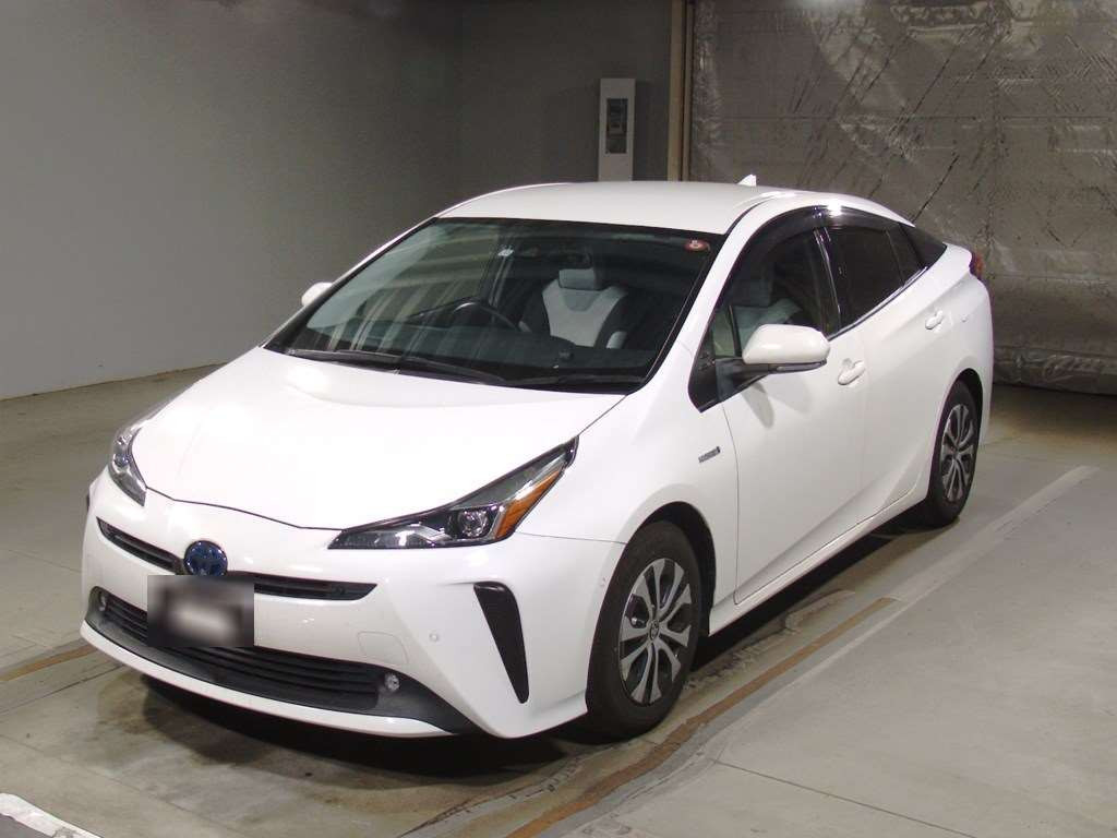 2019 Toyota Prius ZVW51[0]