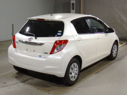 2013 Toyota Vitz